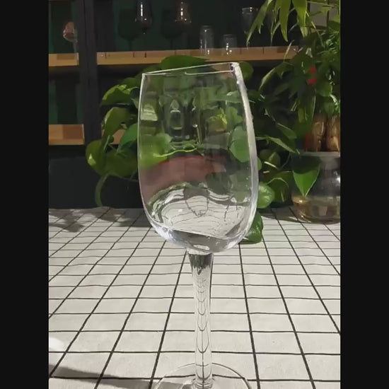 KEMORELA 2pcs Novelty Glass Half Wine Glass 140ml Creative Half Red Wine Glass Long Stem Portable Crystal Wine Glass Suitable for Friends Gathering Anniversary Wedding Birthday