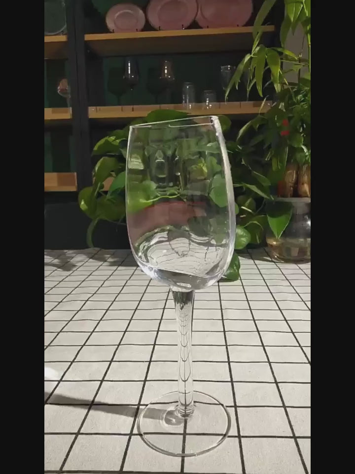 KEMORELA 2pcs Novelty Glass Half Wine Glass 140ml Creative Half Red Wine Glass Long Stem Portable Crystal Wine Glass Suitable for Friends Gathering Anniversary Wedding Birthday
